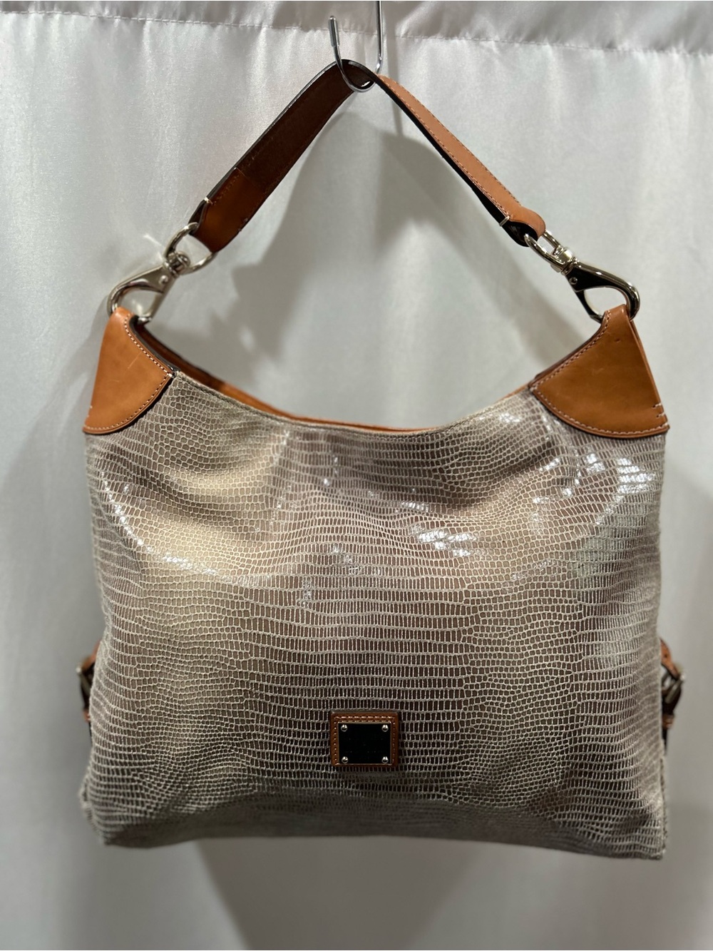 Dooney & Bourke Tallulah lizard embossed Pearl/Elephant Shoulder Bag Tan Trim